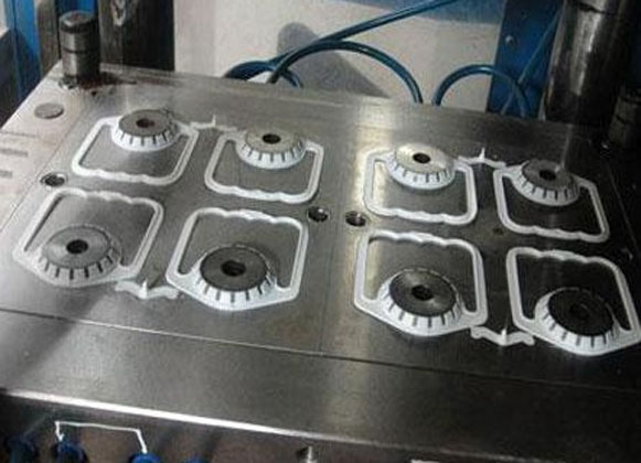 Package injection mold