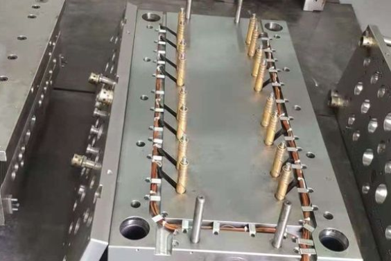 Precision Plastic Mould in Industries